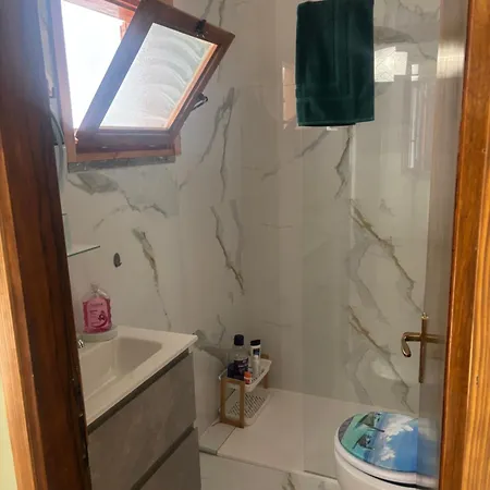 By Michele Lejlighed *